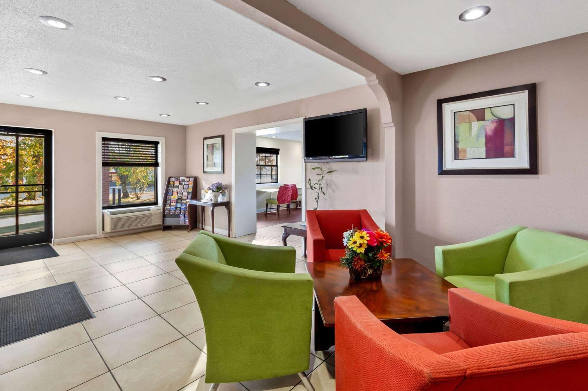 Days Inn By Wyndham Brownsville Eksteriør bilde