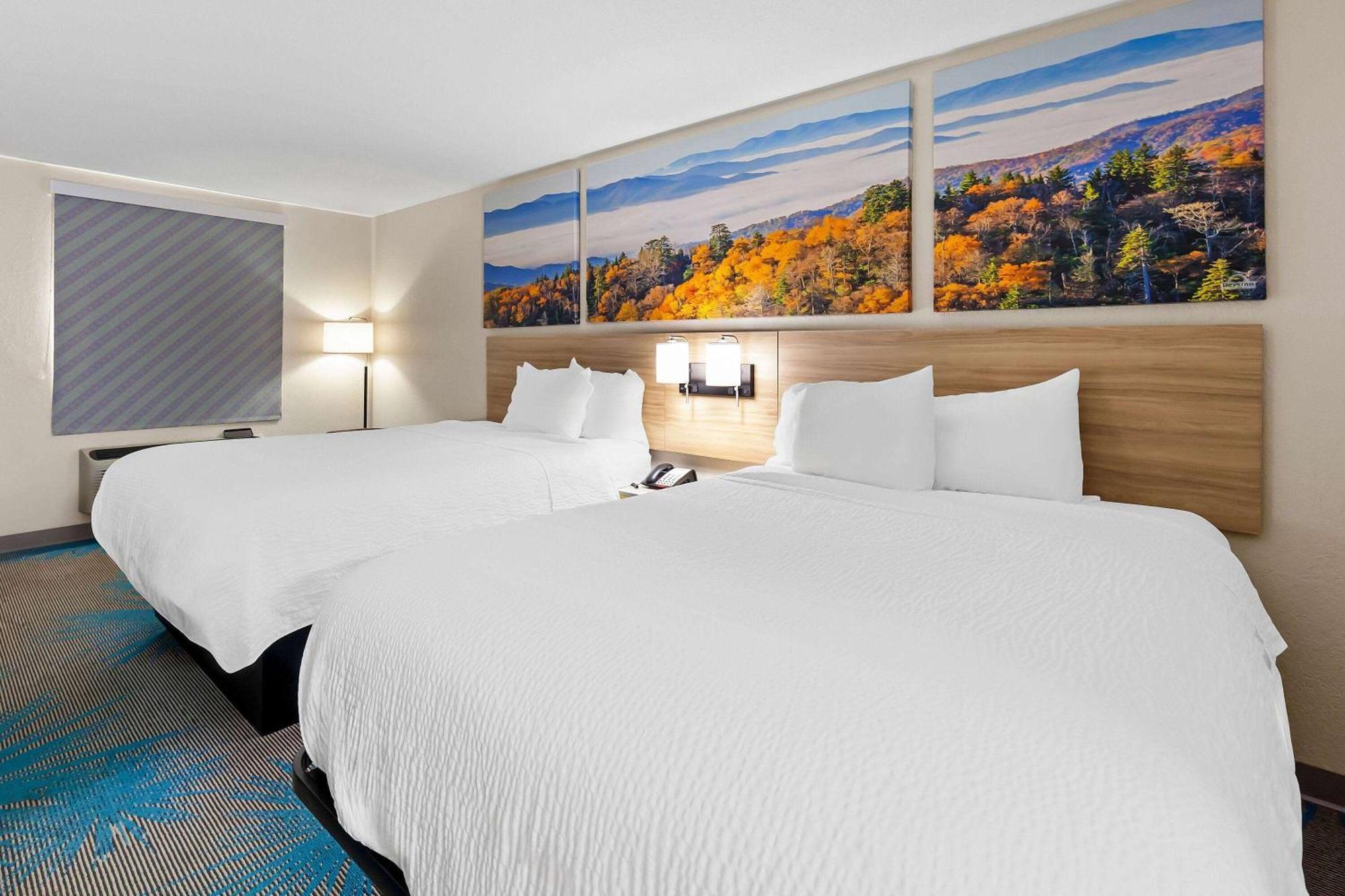 Days Inn By Wyndham Brownsville Eksteriør bilde